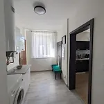 Διαμέρισμα U Lazara