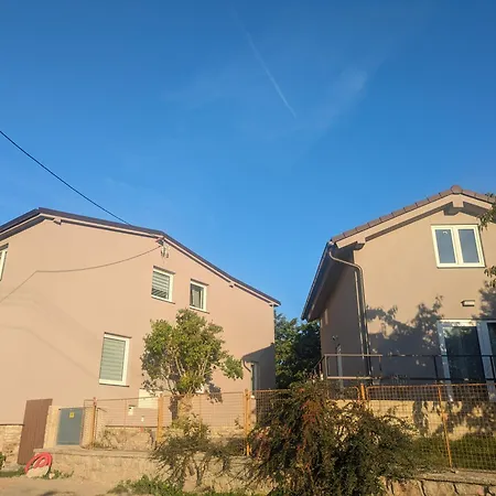 아파트 U Lazara 쿤타호라