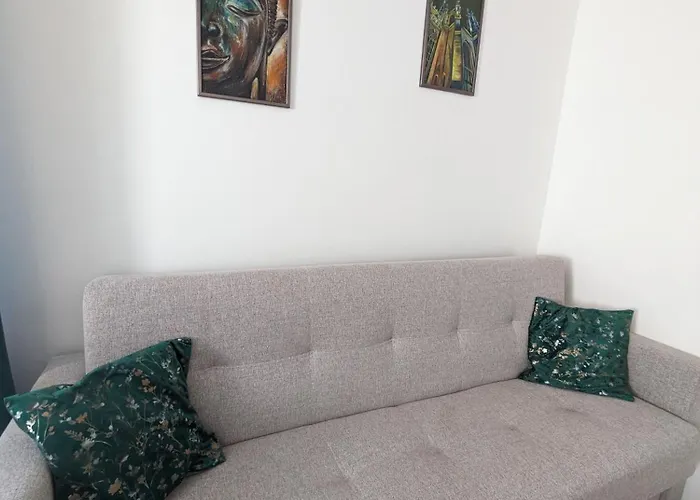 דירה U Lazara קונטה הורה